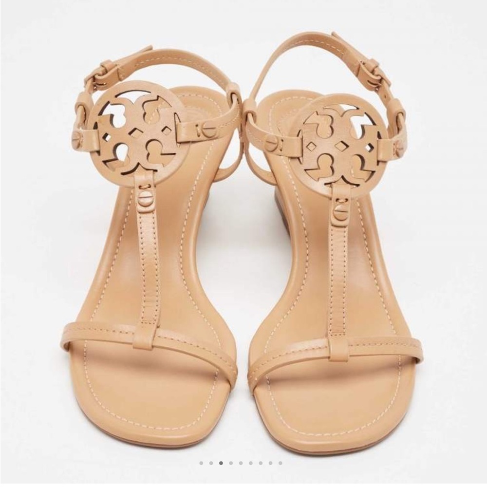 Tory Burch Miller Logo
60mm Wedge Sandal sz 6